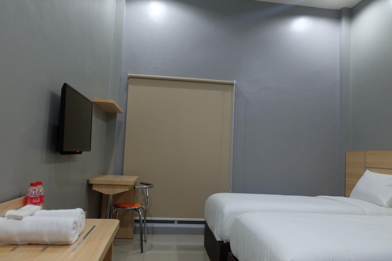 O.R 44 Hotel Bengkulu Kültér fotó