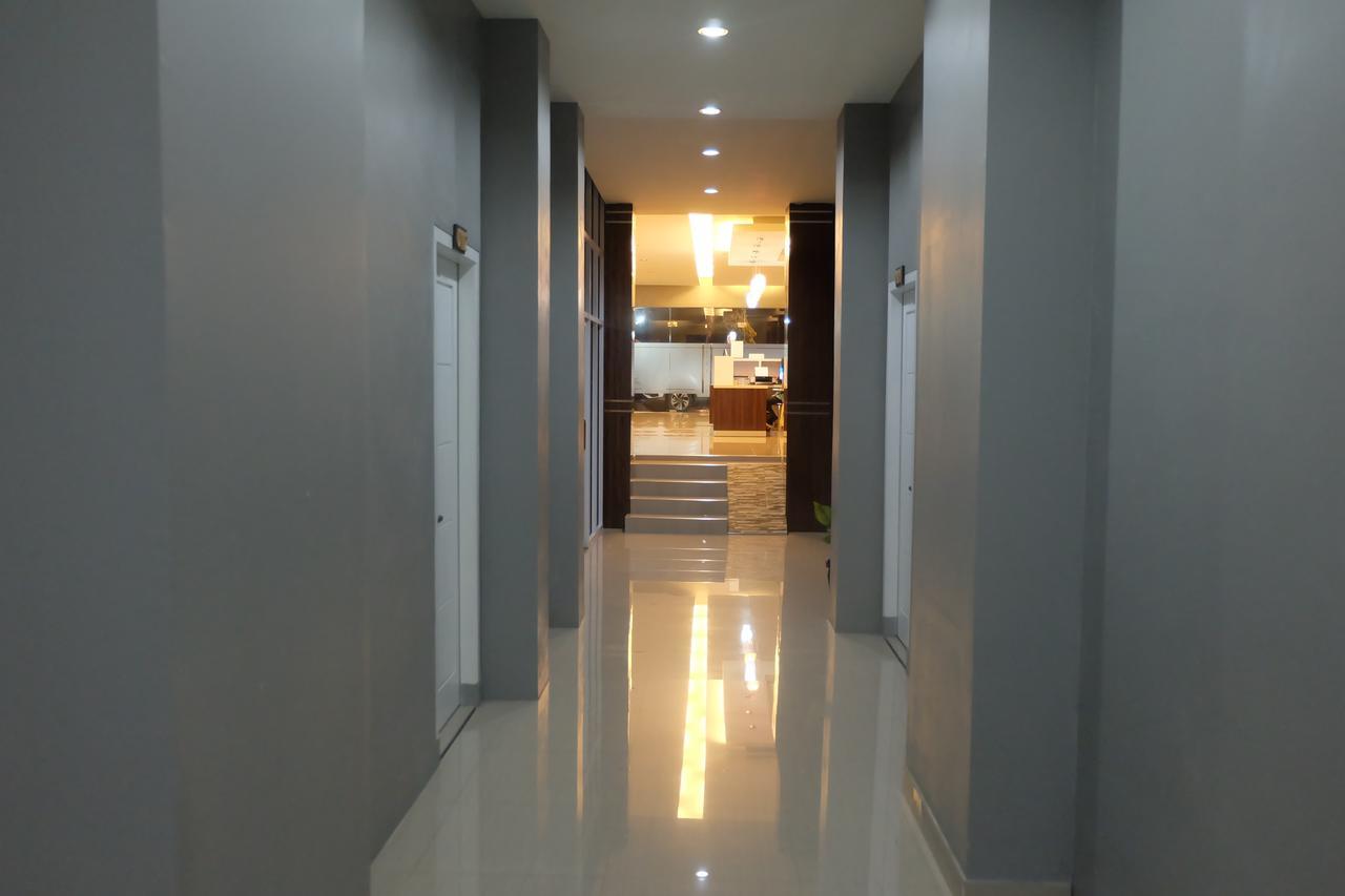 O.R 44 Hotel Bengkulu Kültér fotó