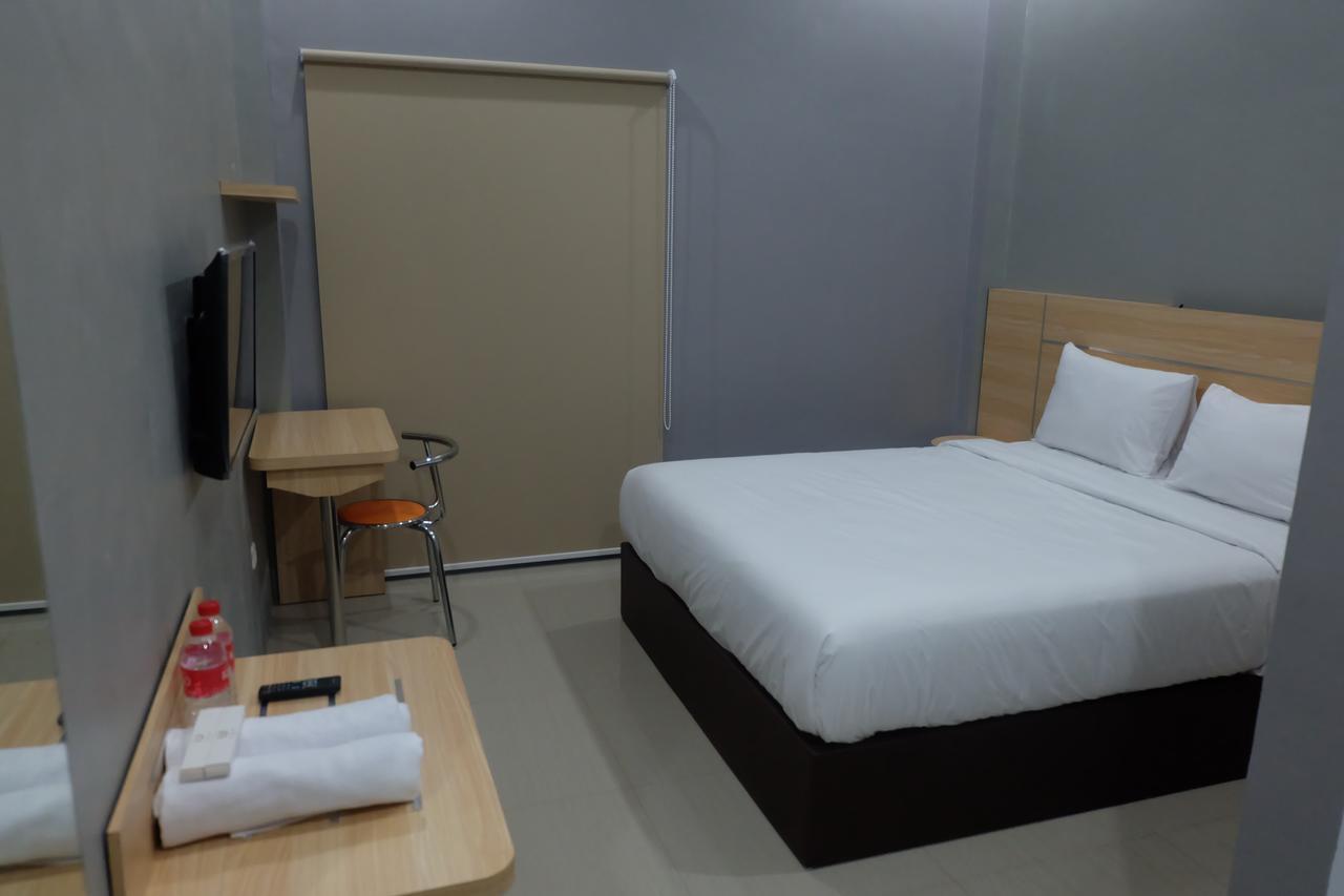 O.R 44 Hotel Bengkulu Kültér fotó